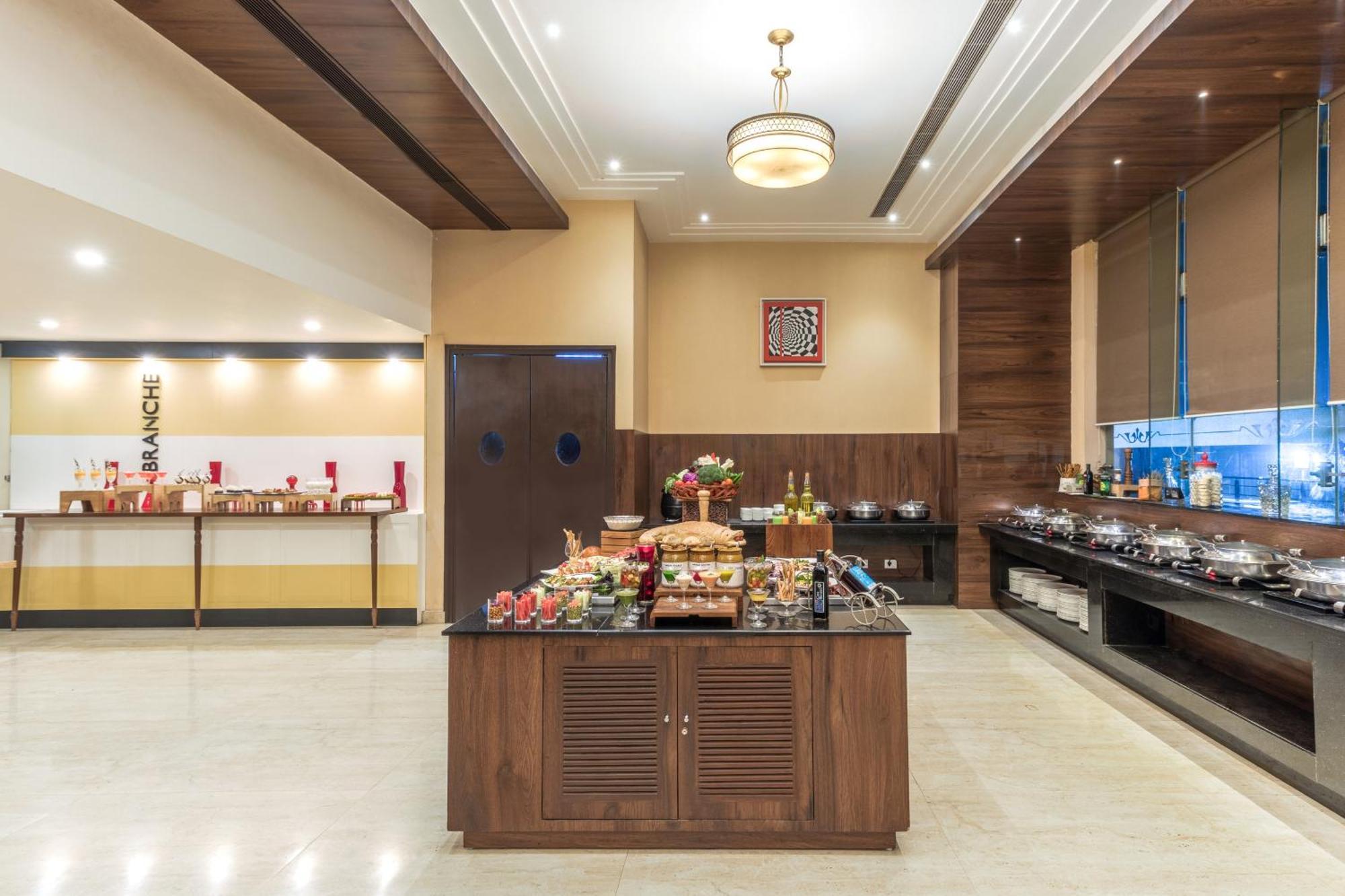 Golden Suites Gurgaon Inde Hotels Exterior foto