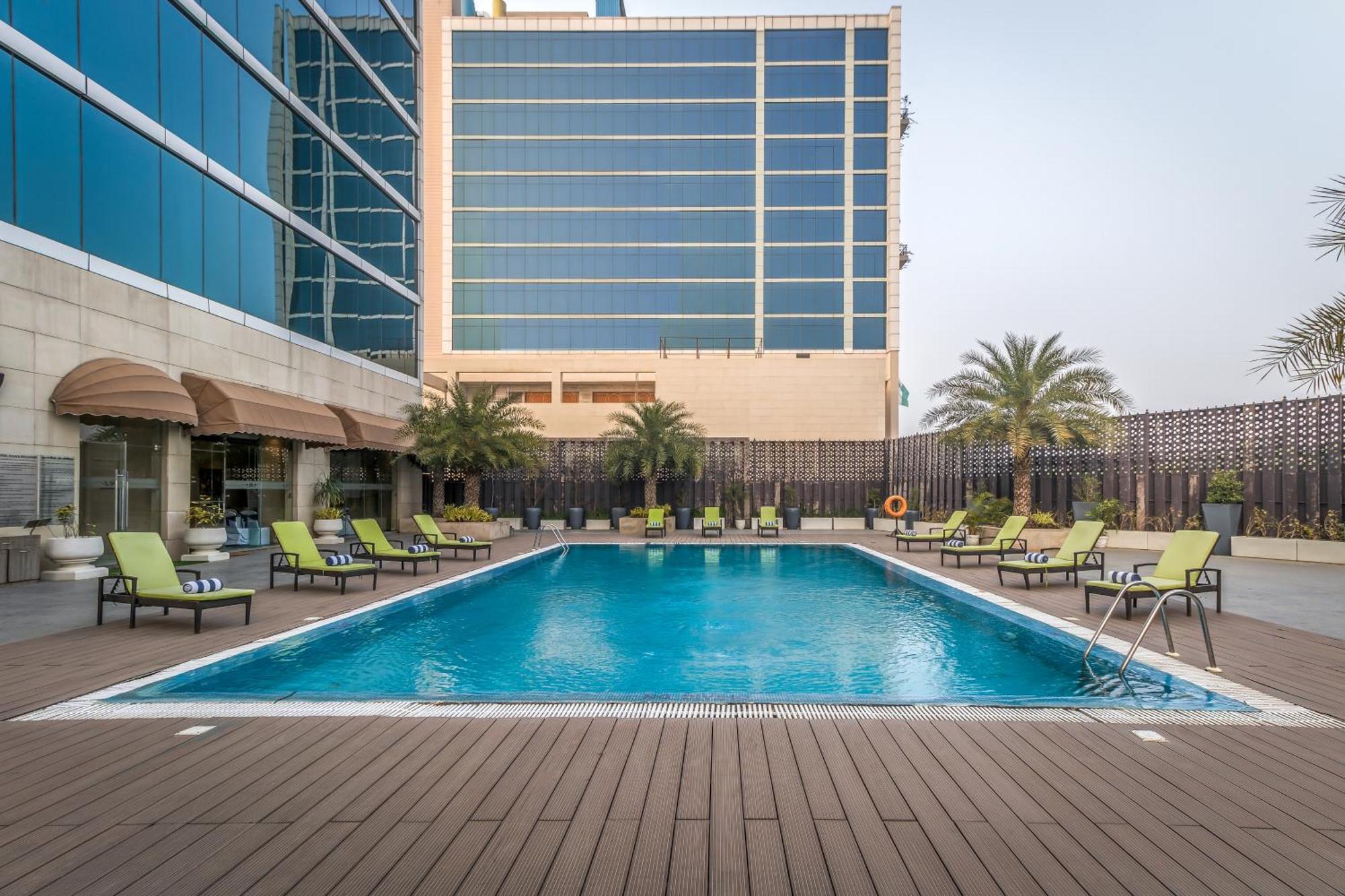 Golden Suites Gurgaon Inde Hotels Exterior foto
