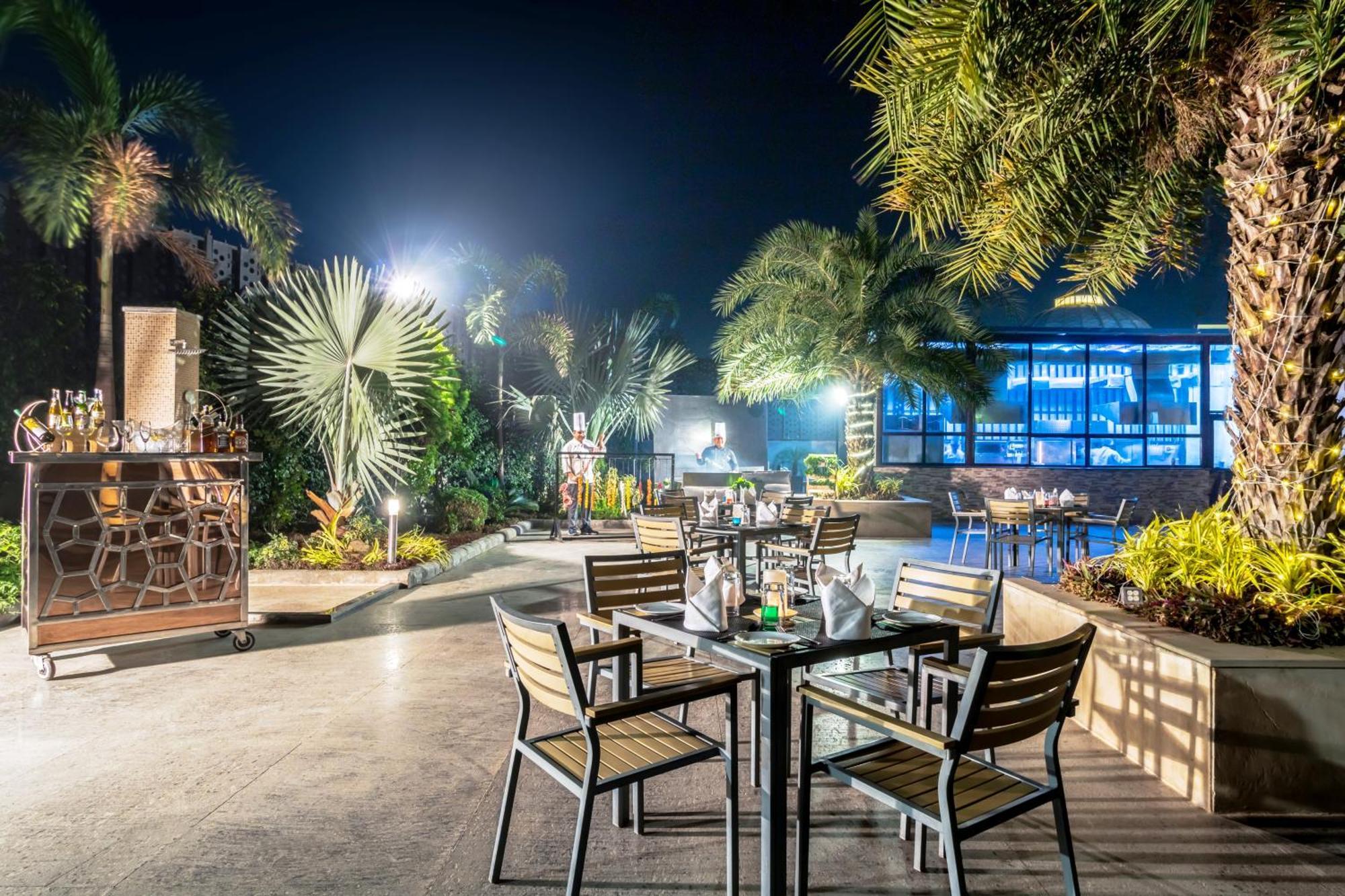 Golden Suites Gurgaon Inde Hotels Exterior foto