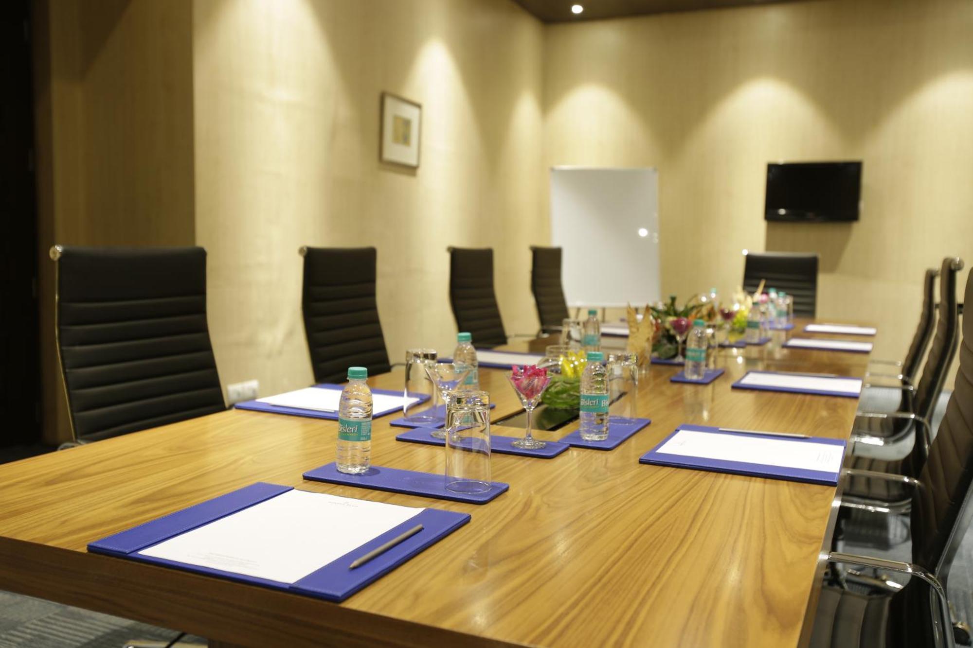 Golden Suites Gurgaon Inde Hotels Exterior foto