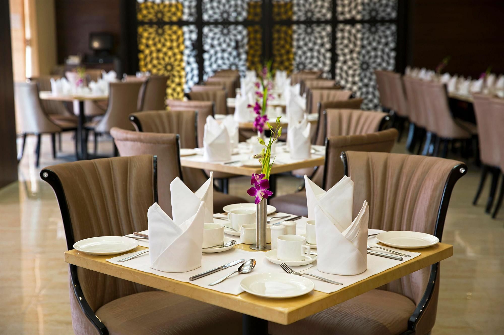 Golden Suites Gurgaon Inde Hotels Exterior foto