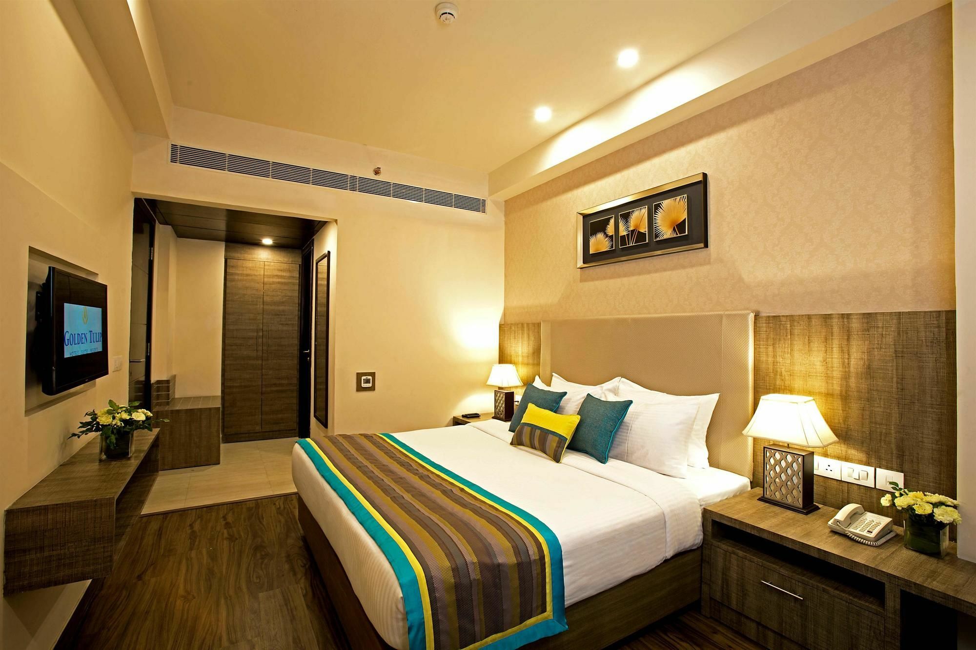 Golden Suites Gurgaon Inde Hotels Exterior foto