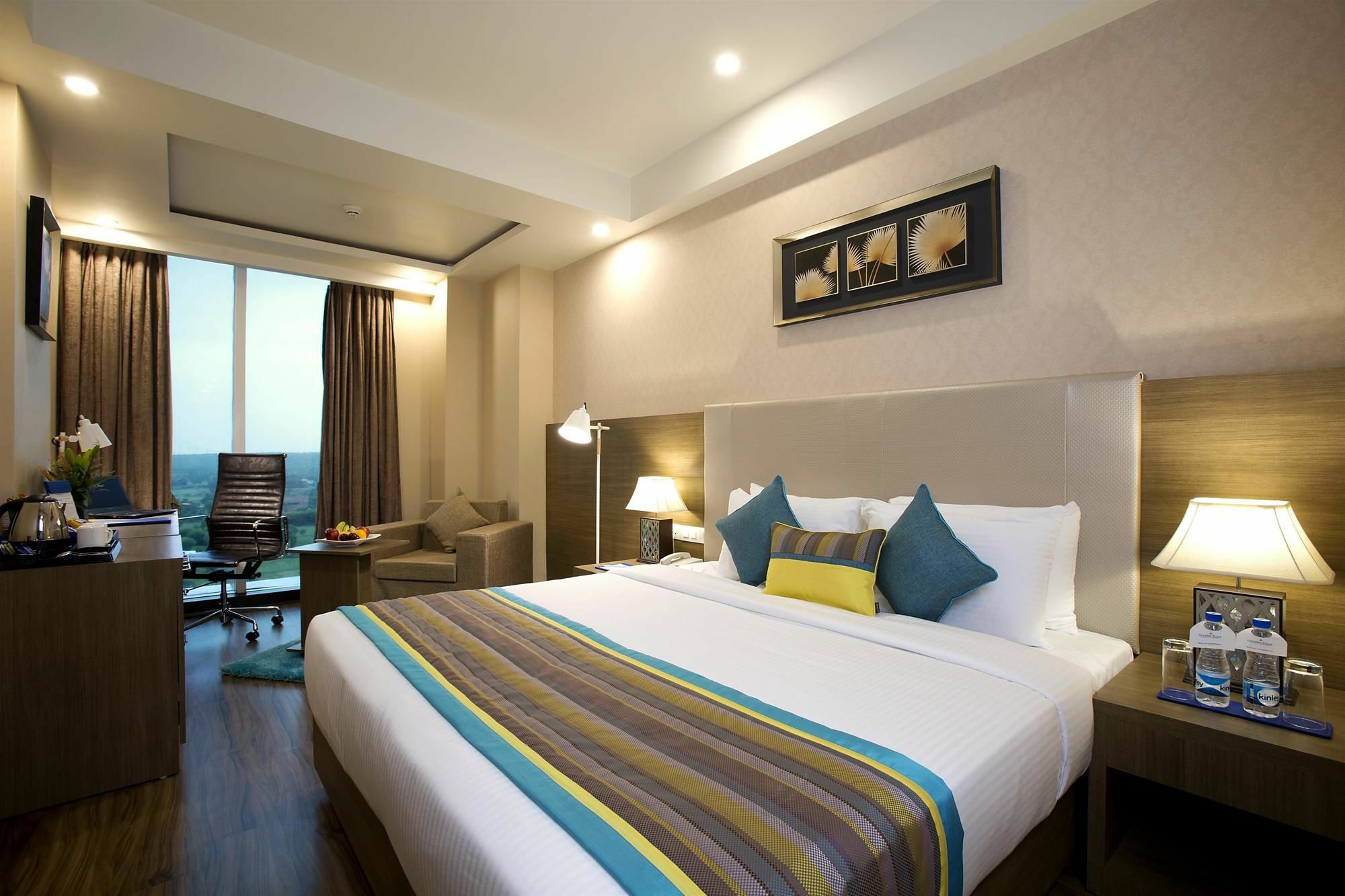 Golden Suites Gurgaon Inde Hotels Exterior foto